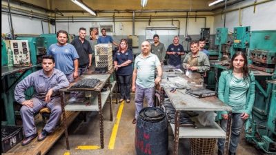 El resultado de luchar: exponen fotografías de trabajadores y trabajadoras de cooperativas
