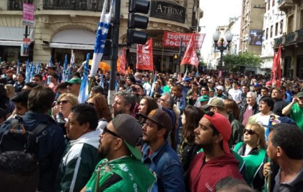 Paro nacional y marcha a Plaza de Mayo con llamado a la unidad para octubre