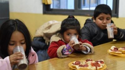 Flores: “No sobran pibes, falta comida”