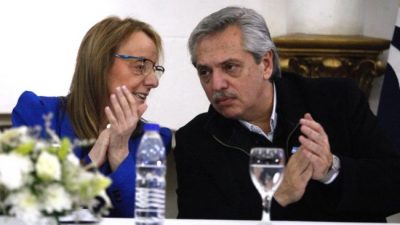 «Tenemos un gran problema con la deuda pero vamos a ir poco a poco»