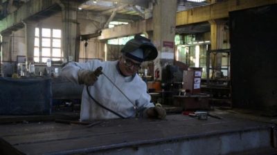 Crece el trabajo en negro y el de los cuentapropistas