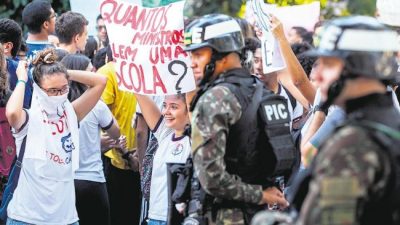 Contra los recortes de Bolsonaro en Educación