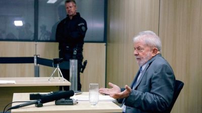 “Bolsonaro, más cerca de Nerón”