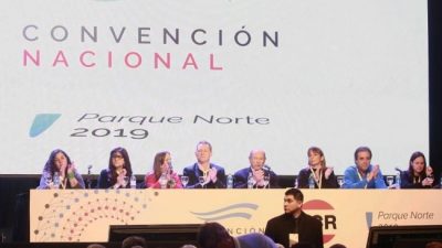 Por primera vez en 127 años, no hay ningún radical en las fórmulas presidenciales