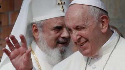 En Rumania, el Papa pide perdón a los gitanos