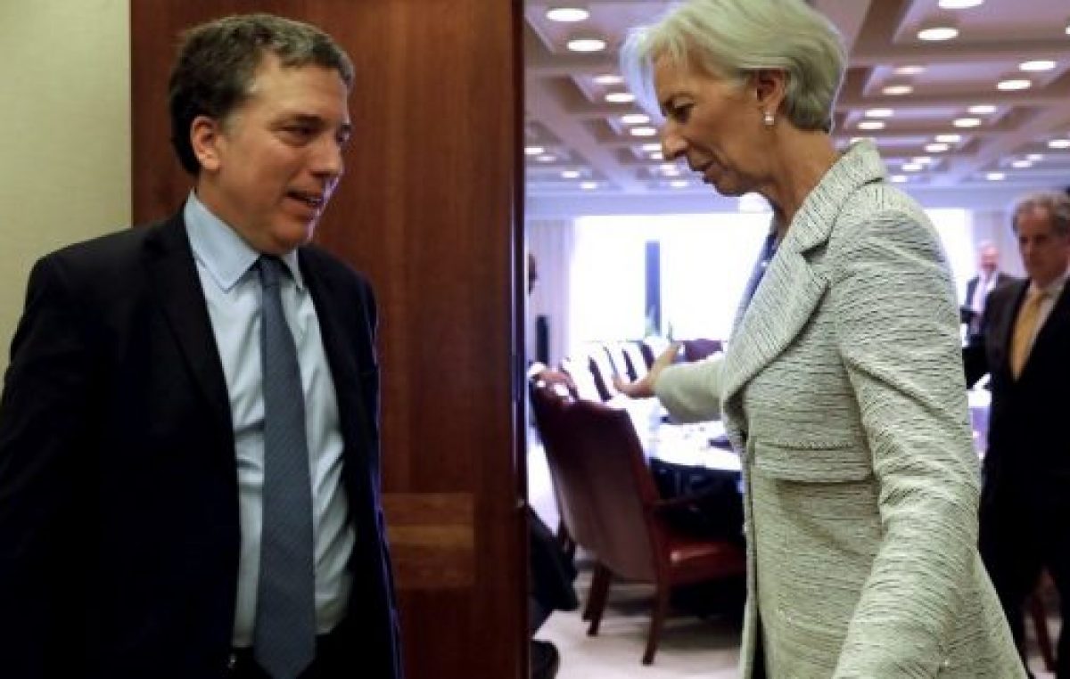 Sangría imparable: el pago de intereses de la deuda se incrementó 231% en mayo