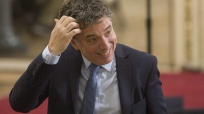 Dujovne prometió que si ganan habrá reforma laboral