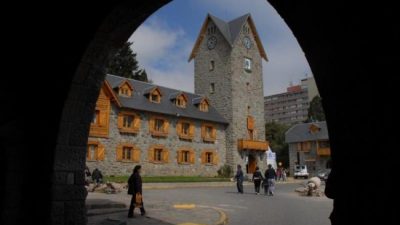 El intendente de Bariloche y la pulseada con el Soyem por el escalafón