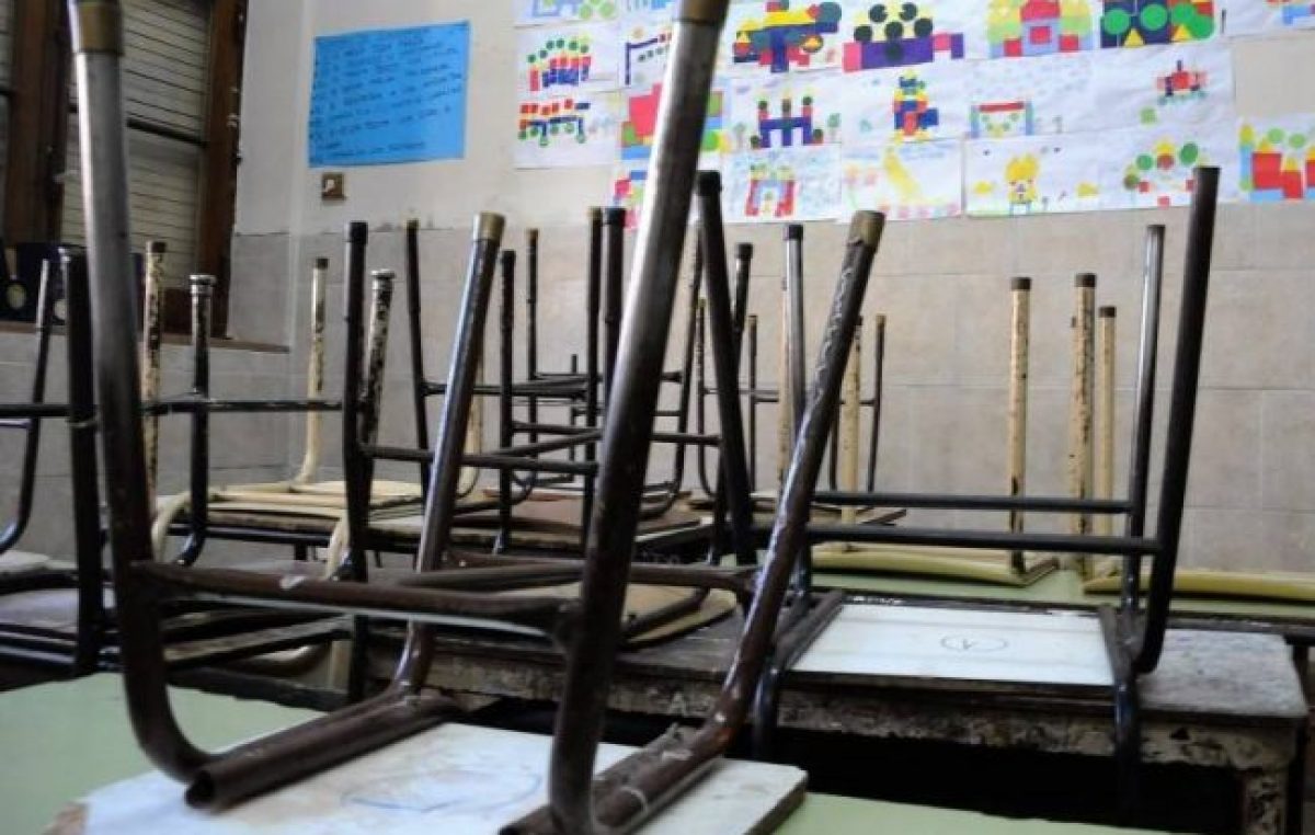 Paro y movilización de docentes municipales de Mar del Plata
