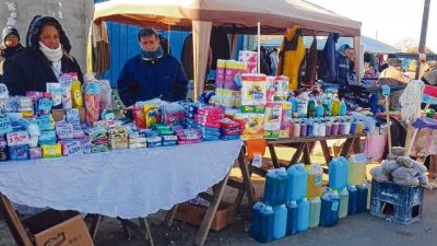 Una feria informal en el suroeste de Rosario no para de crecer: ya tiene 24 cuadras de extensión