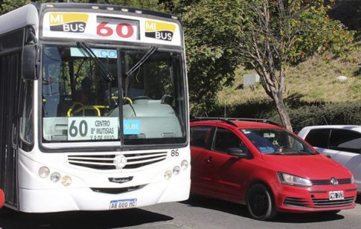 Bariloche: Gennuso acusó al gobierno nacional de discriminar al interior del país por los subsidios