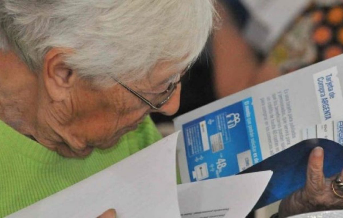 Son casi 700 mil las mujeres que no pueden jubilarse con la moratoria del Gobierno