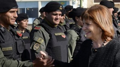 En medio de la polémica, Bullrich crea un “suplemento salarial” para Gendarmería, Prefectura Naval y Policía Federal