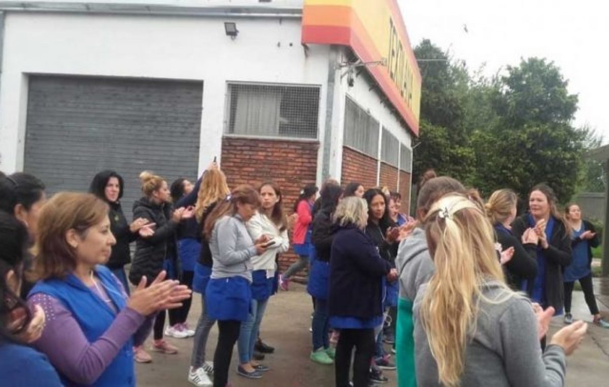 Vuelven los despidos a Textiliana: A 3 meses de la victoria de las obreras, “la patronal quiere recuperar terreno”