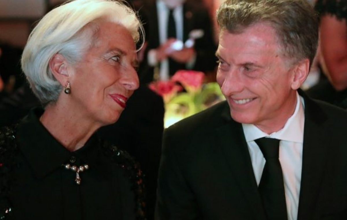 La campaña del FMI: aprobó la cuarta revisión y un desembolso por 5.400 millones de dólares
