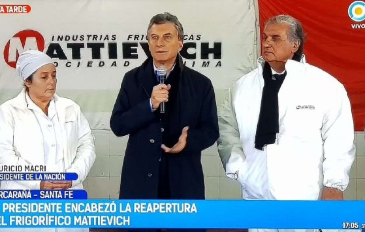 Posible cierre de un frigorífico que había reinaugurado Macri hace casi un año: 300 despidos