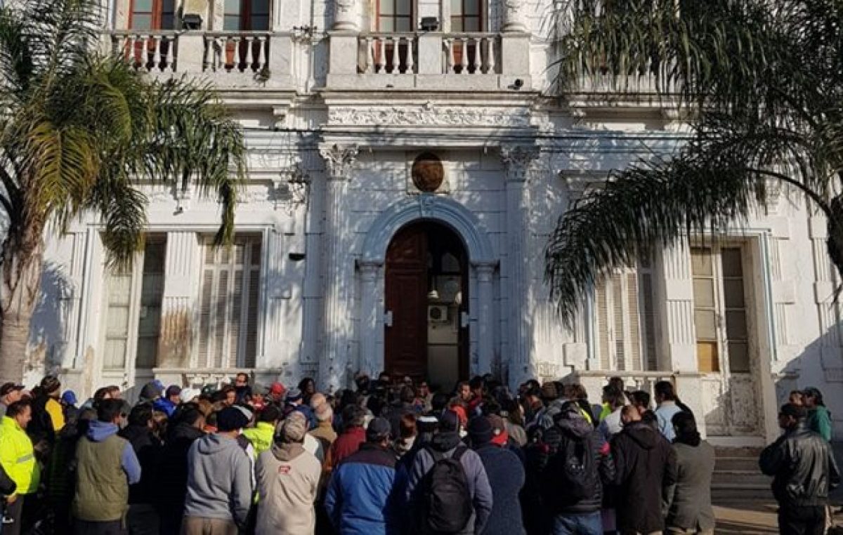 La Provincia convocó al intendente de Coronda para evaluar la crítica situación económica del municipio