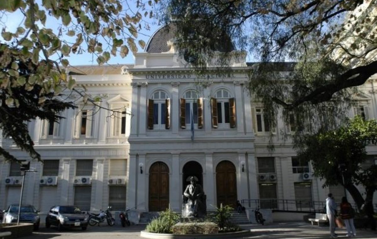 La Universidad de La Plata le hace frente a los tarifazos y se acerca al “autoabastecimiento” de energía