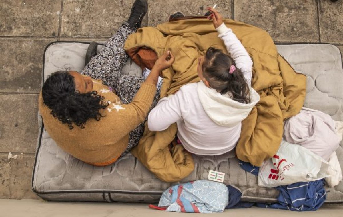 En Trelew crece el número de personas en situación de calle y por ser desalojados