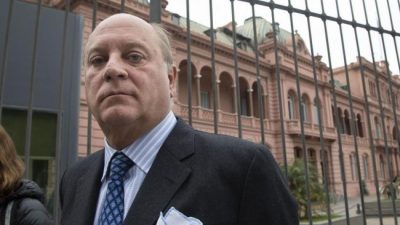 Cabrales quiere facilidades para despedir