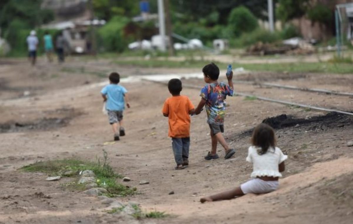Córdoba: 5 de cada 10 niños son pobres y 1 de cada 10, indigente