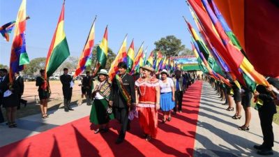 Evo Morales: El modelo económico boliviano creó en un año 341.000 nuevos empleos
