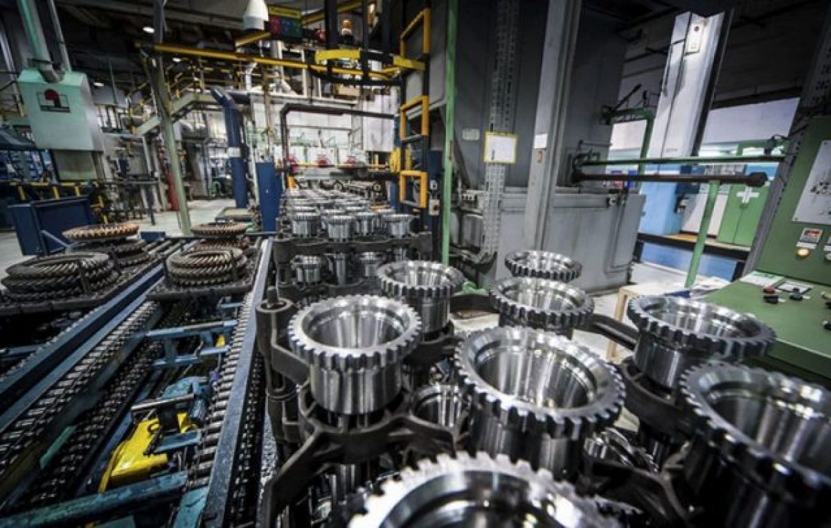 Se profundiza la recesión: La industria argentina funciona al 59% de su capacidad instalada