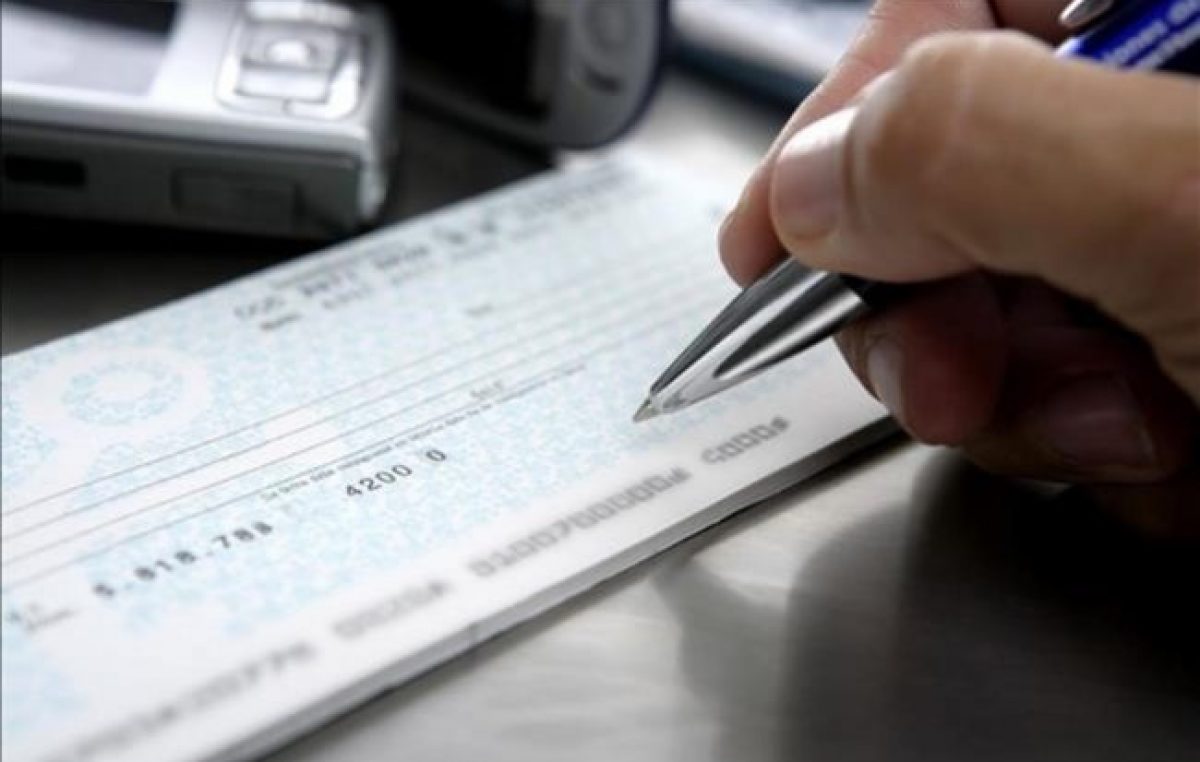 Avalancha de cheques rechazados