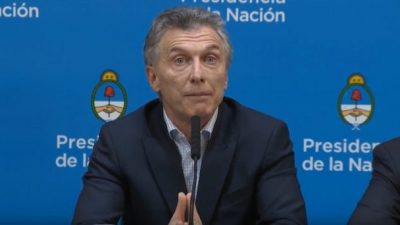 Tras otro día dramático, Macri reunió de urgencia a la mesa chica en Casa Rosada