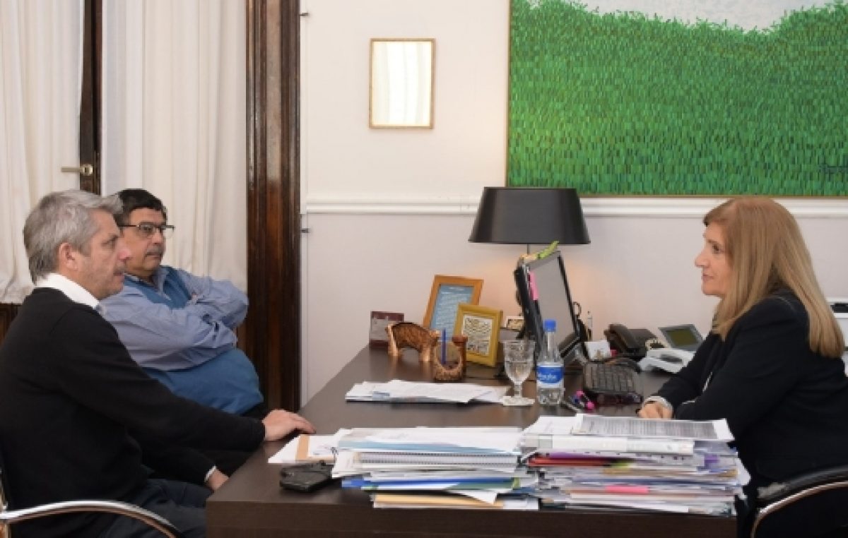 Piden la intervención de la Provincia en el conflicto salarial en el Municipio de Bovril 