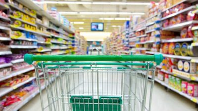 La canasta de alimentos subió un 61.69% en un año