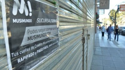 También cerró el local de Musimundo en Neuquén y ya son más de 30 en todo el país