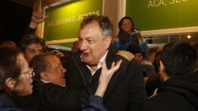 Bariloche: Gennuso fue reelecto en la intendencia con el 33% de los votos