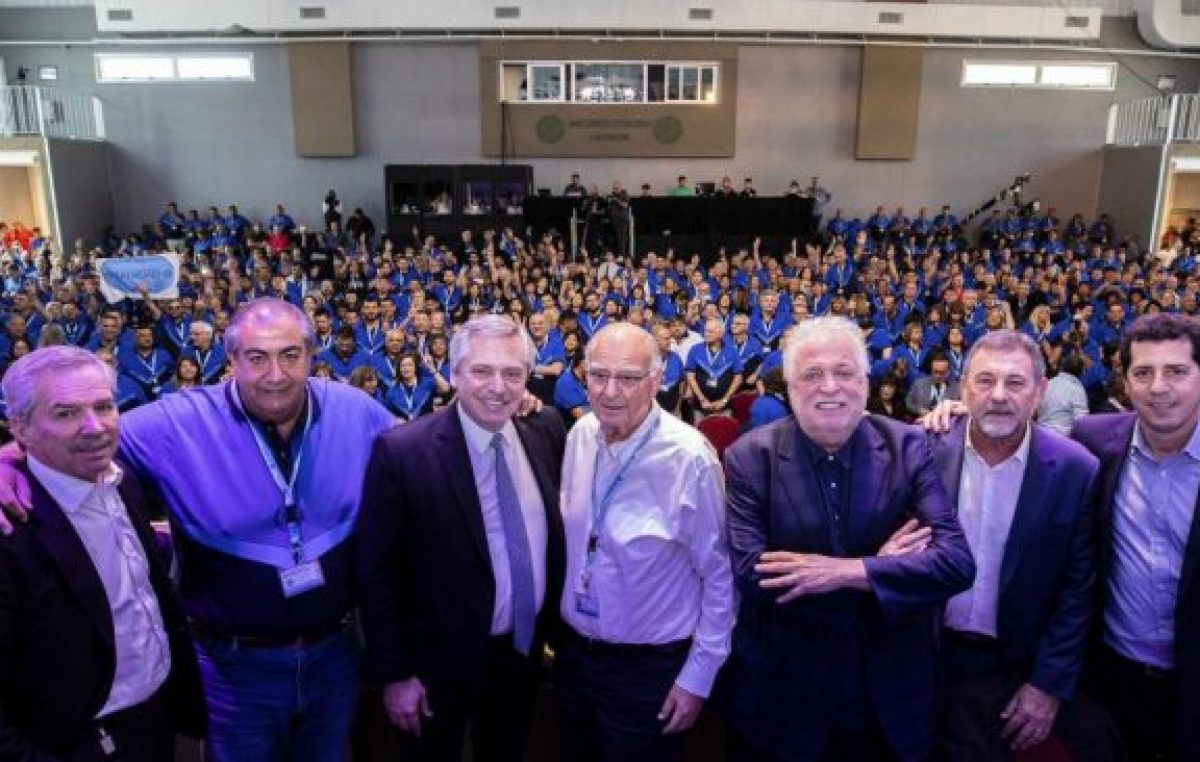 «Se sale produciendo y exportando»