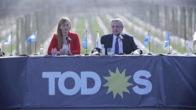 Alberto Fernández propuso crear una capital alterna en cada provincia