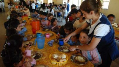 Comedores bonaerenses ajustados: Un desayuno básico cuesta el doble de lo que destina la Provincia por cada chico