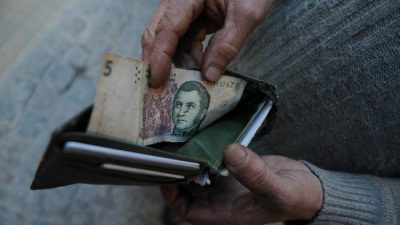 El salario también pierde este año
