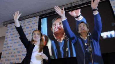 Contundentes triunfos del PJ y un batacazo de Cambia Mendoza