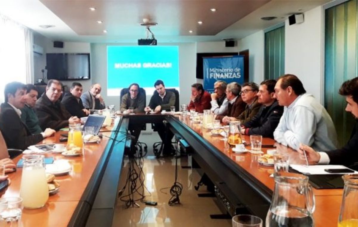 La Provincia de Córdoba pidió a municipios que ajusten el gasto por la crisis