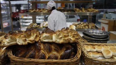 La harina, más cara adentro que afuera