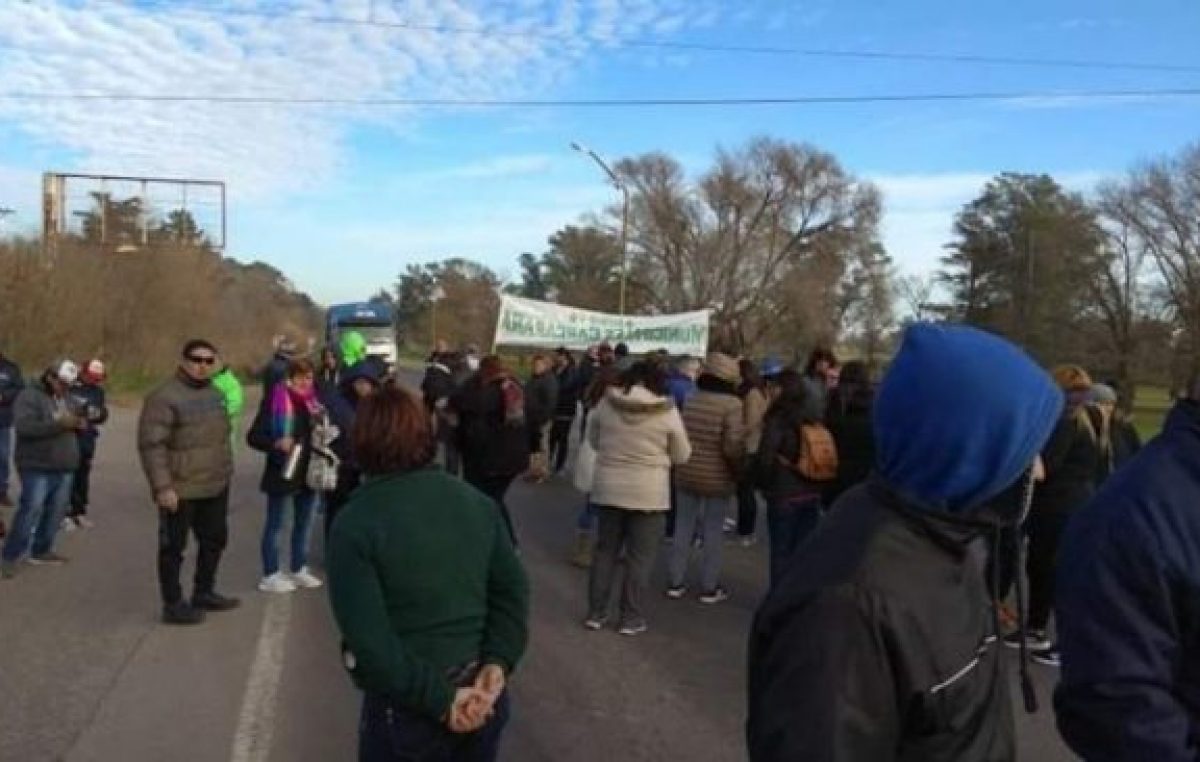 Municipales de Carcarañá comienzan la semana con paro de actividades