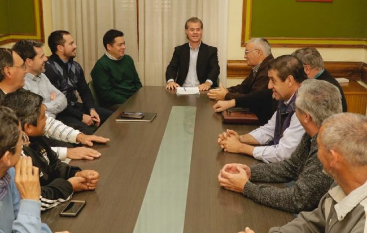 Los empleados municipales de Gualeguaychú cerraron una paritaria del 42% anual