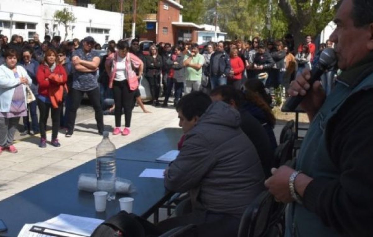 Los municipales de Caleta Olivia inician un paro por incumplimiento de un acuerdo