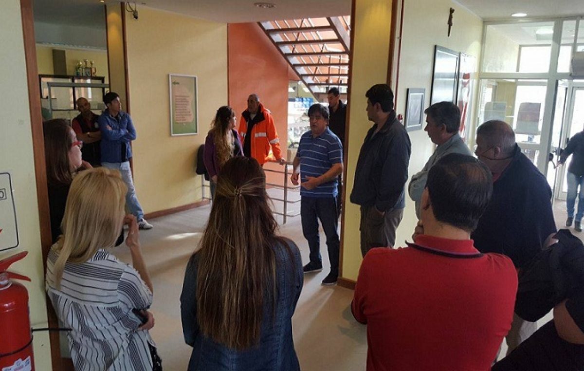 Aumento del 32% en un año a empleados municipales de Usuhaia