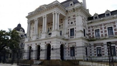 Un desierto: la retirada de Cambiemos de las oficinas del Gobierno bonaerense ya es una realidad