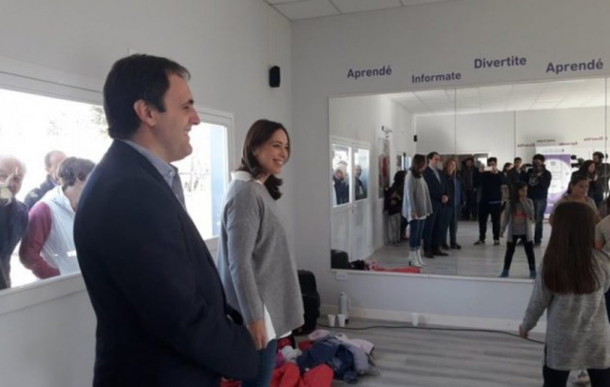 Maipú: la oposición denuncia que un funcionario del municipio le retuvo el DNI a 150 trabajadores