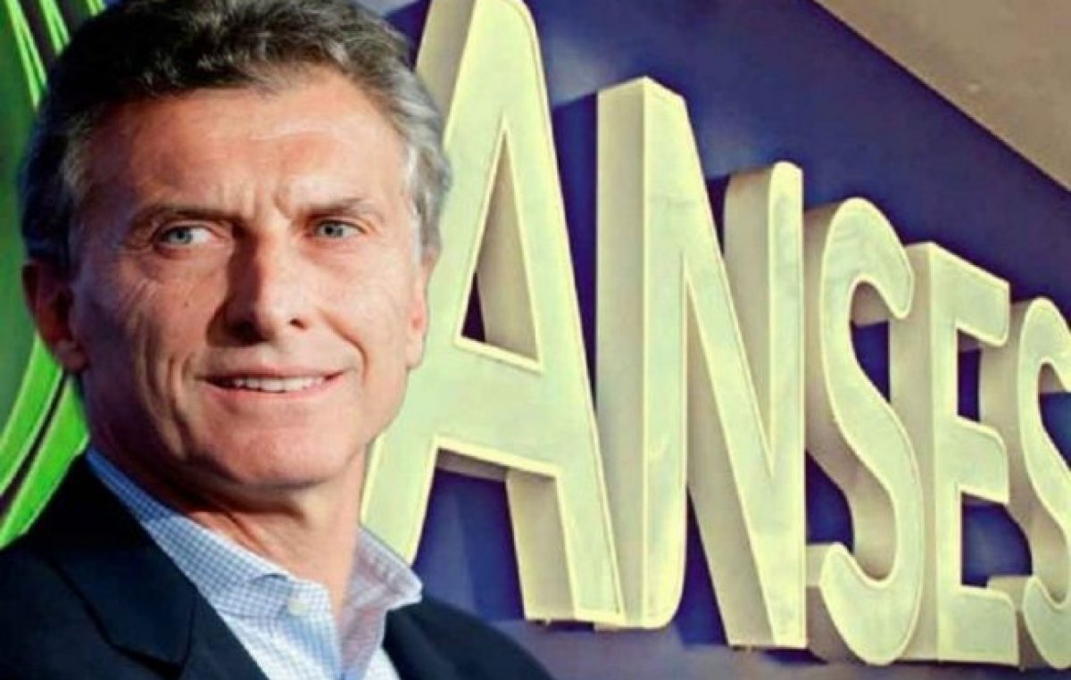 Macri dispuso la emisión de más deuda en dólares y en pesos