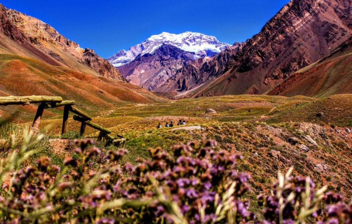 Uspallata: anfiteatro del Aconcagua