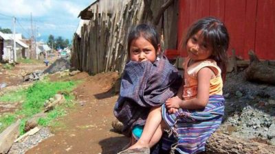 Para la UCA los nuevos pobres son de la clase media