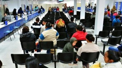 El macrismo sigue sumando empleados al Estado